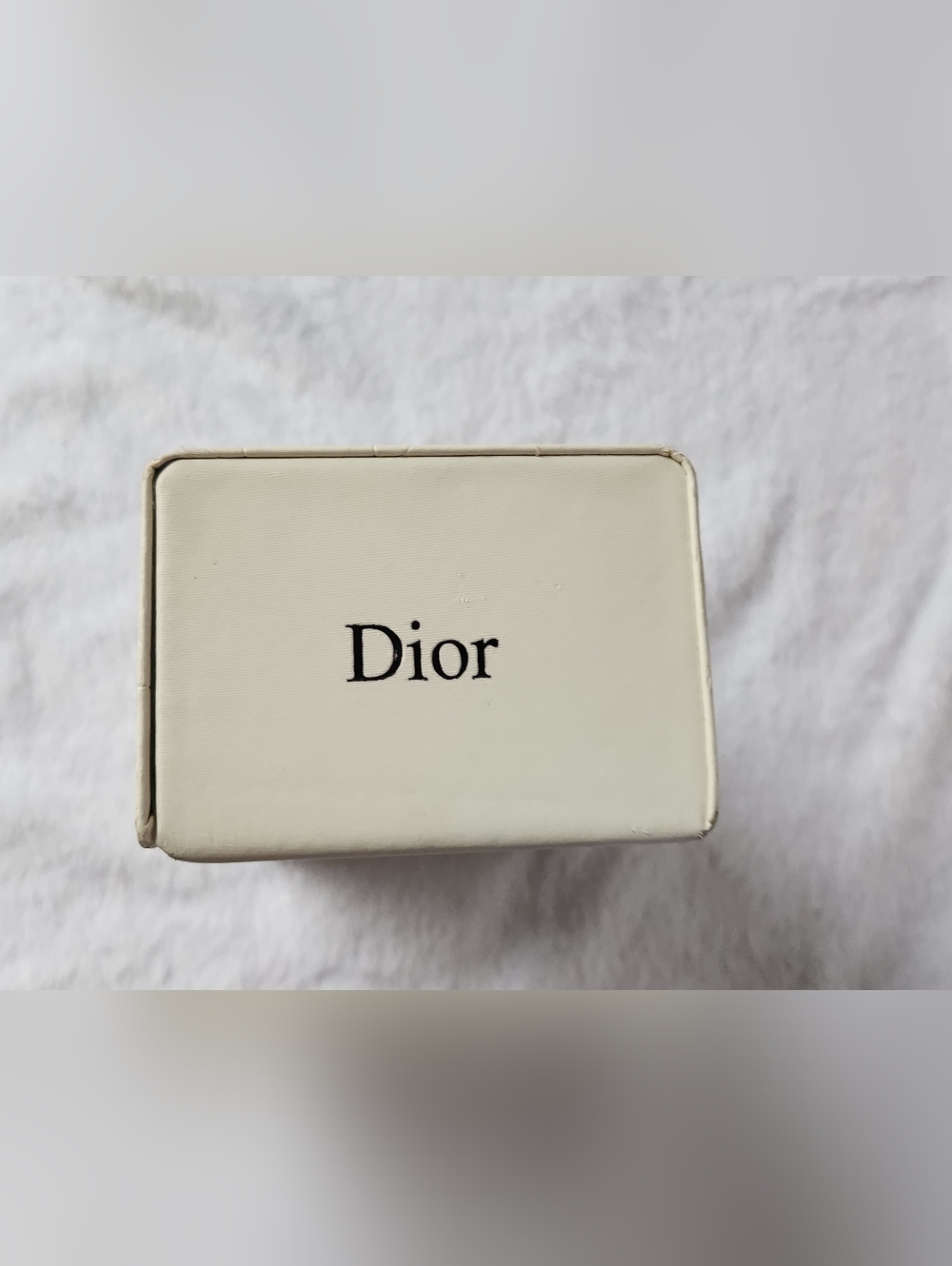 Dior Sunglass Case & Dust Bag White And Gray - Picture 8 of 13